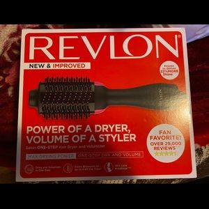 Revlon one step volumizer hair dryer